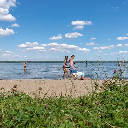 Vakantiehuis Bungis Ferien Direkt Am Grimnitzsee, Seeseite 14